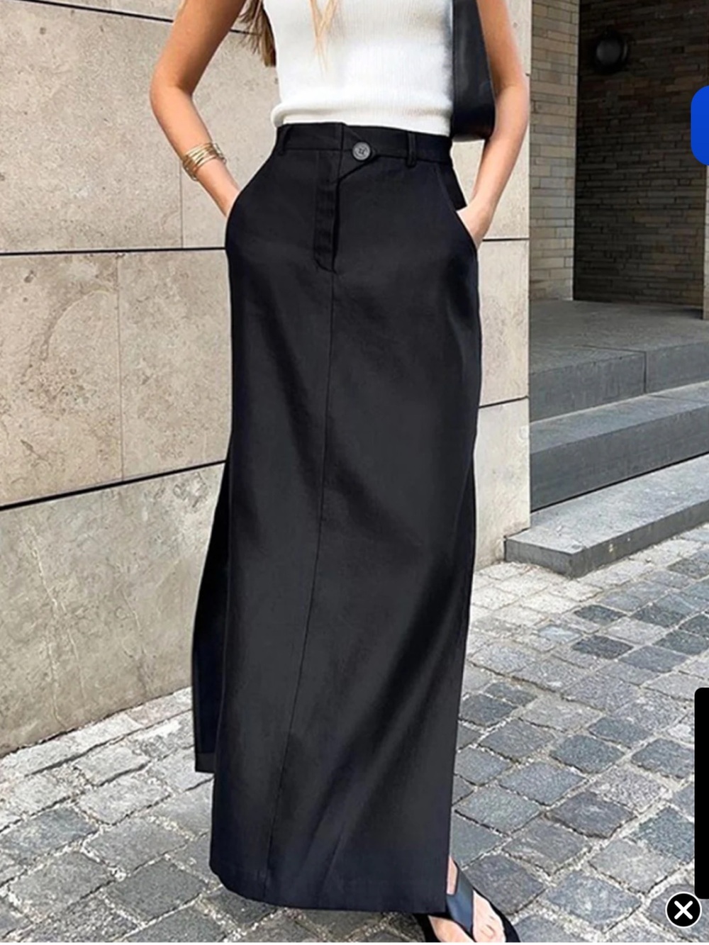 High-Waist Black Maxi Skirt with Side Slit - Picture 6 of 6